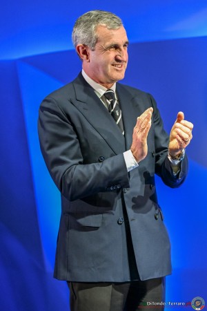 fgi divise freddy lanterna ph di tondo   ferraro 2204